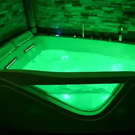 Tropical Et Jacuzzi Balneotherapie Draveil