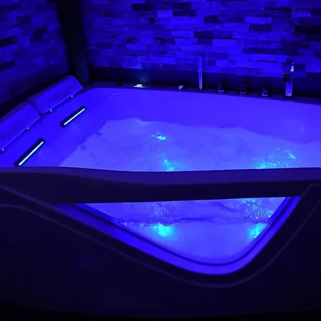Apartment Tropical Et Jacuzzi Balneotherapie *